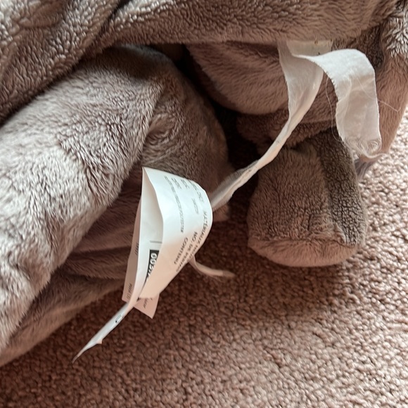 Two parent elephants and a baby from ikea - Picture 6 of 7